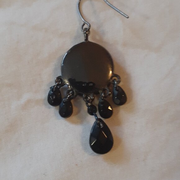 Goth Style Black Rose Dangle Earrings and Necklace - Picture 8 of 8